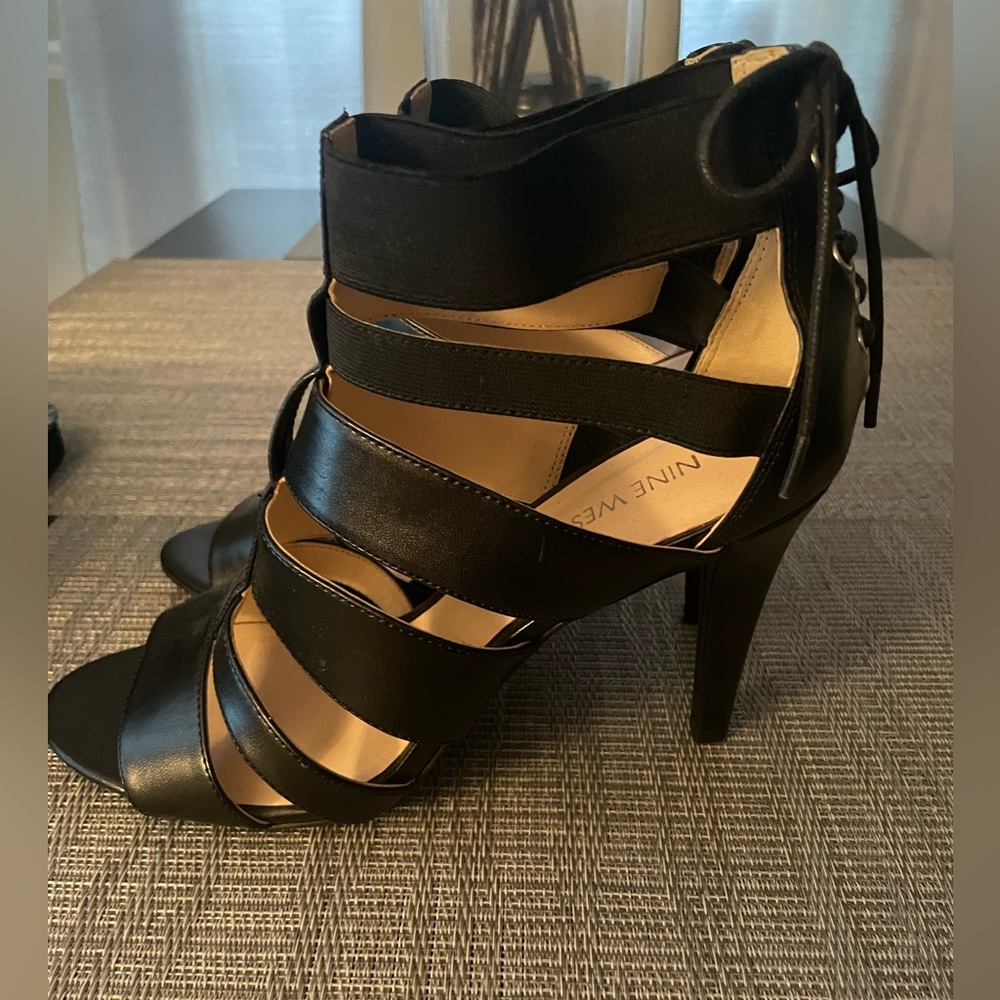 4 inch black Nine West heels